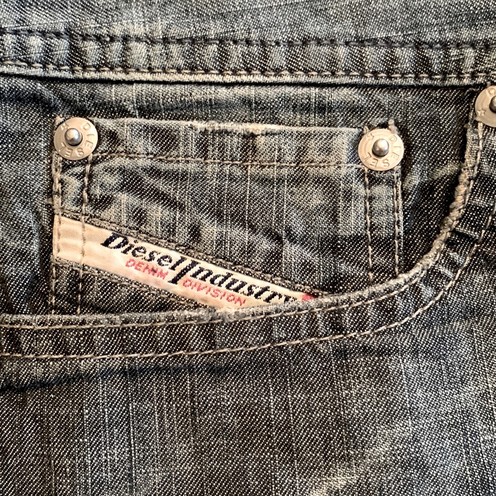 DIESEL- grey washed denim.
